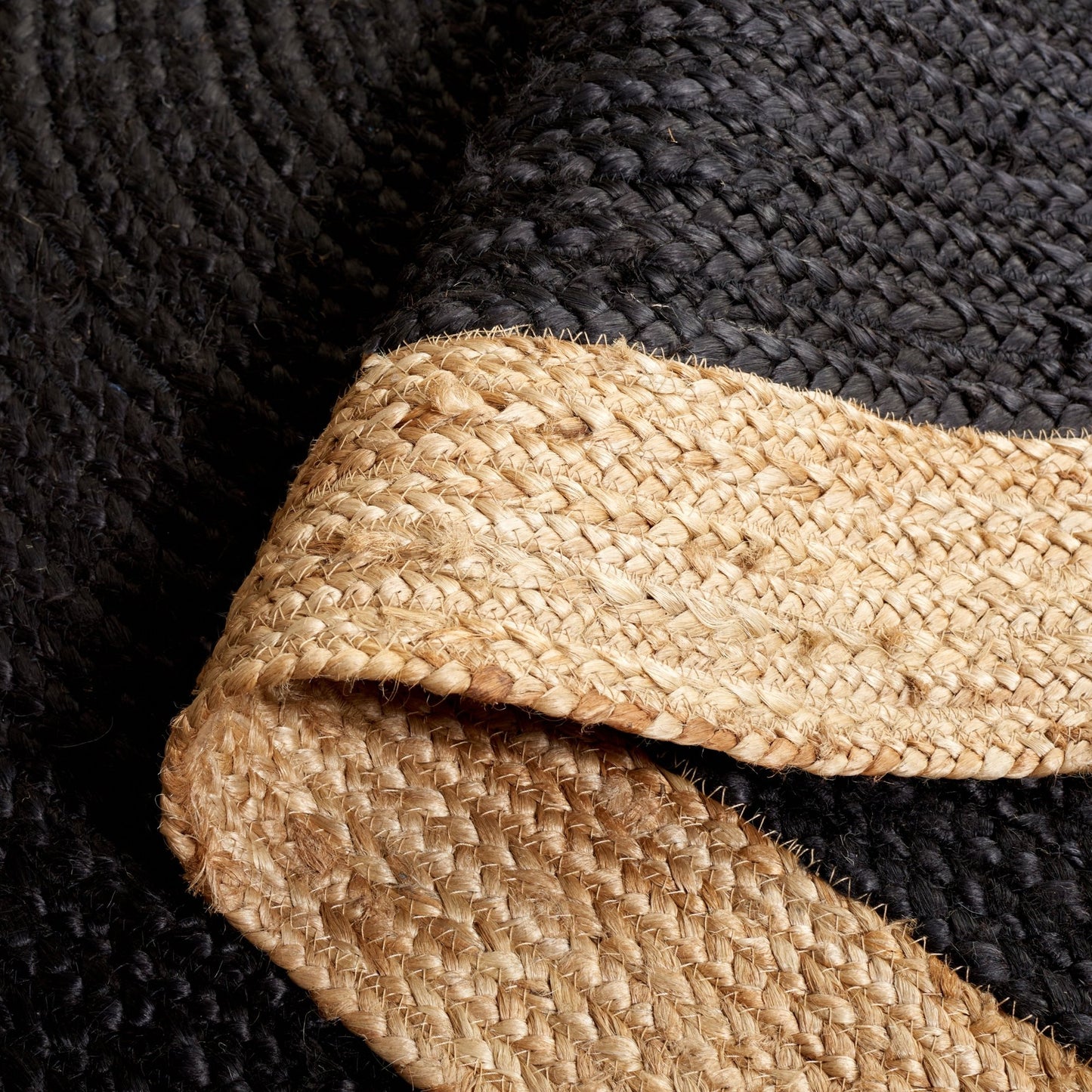 Handmade Black & Natural Jute Round Area Rug – Eco-Friendly Braided Jute Area Rug for Living Room & Bedroom