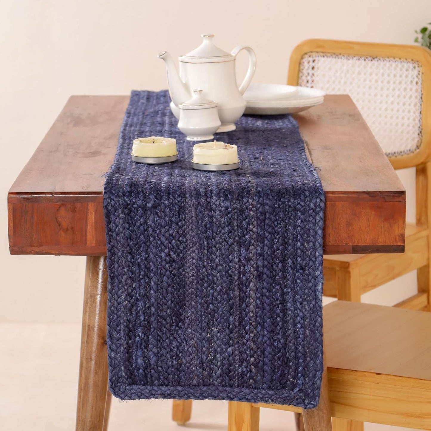 Indian Handmade Natural Jute Eco Friendly Table Runner For Dining Table