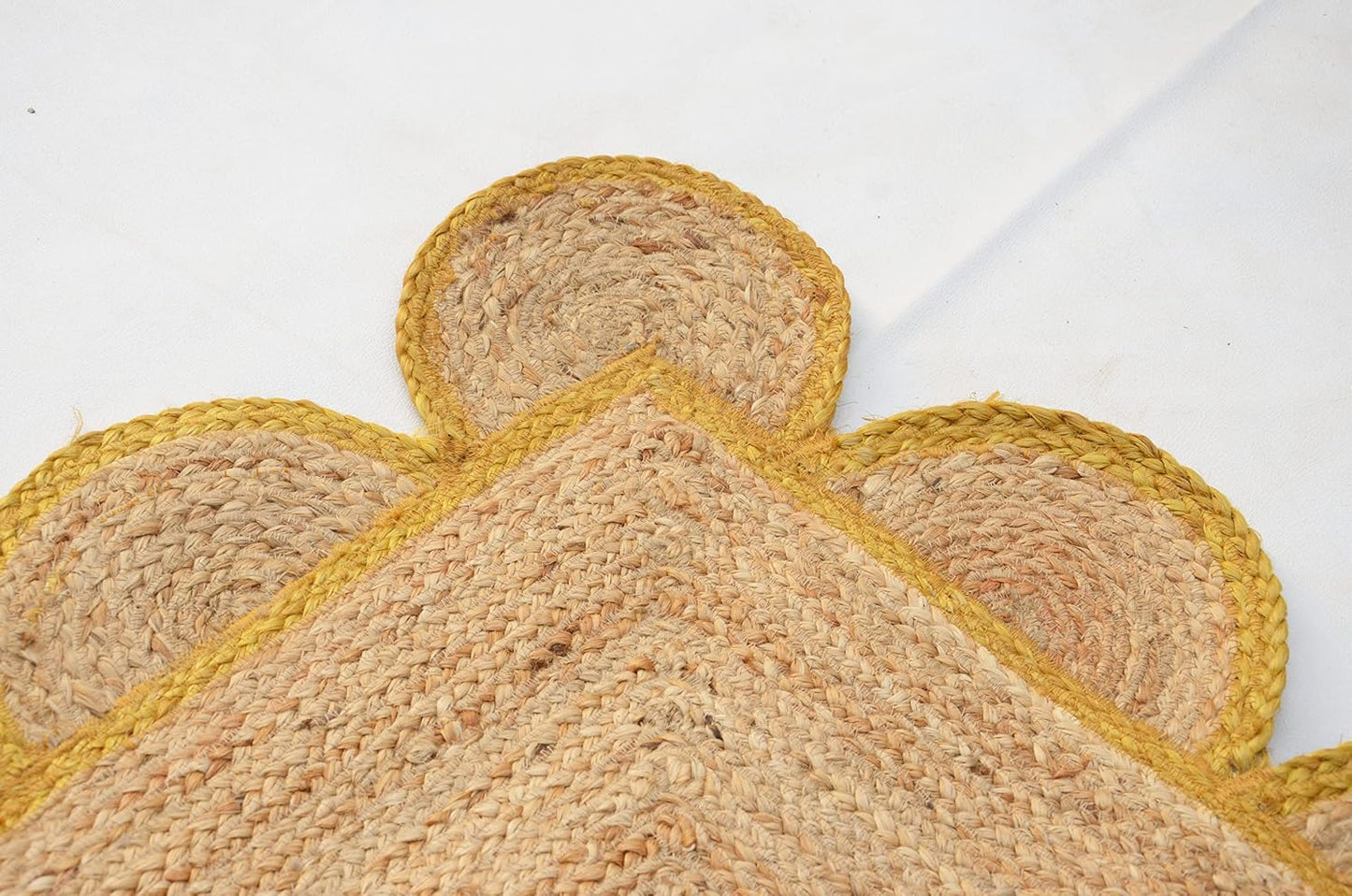 Handmade Natural Yellow Scalloped Jute Rug Rectangle Braided Area Rug Farmhouse Boho Living Room Bedroom Entryway Rug